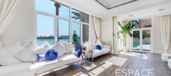 5 bedrooms Villa in Palm Jumeirah, UAE No. 106167 9