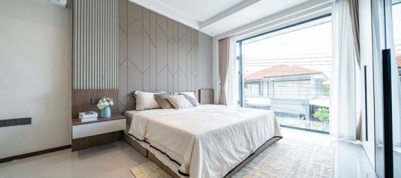 6 bedrooms House in Pattaya, Thailand No. 61710 9