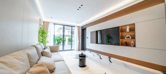 6 bedrooms House in Pattaya, Thailand No. 61710 3