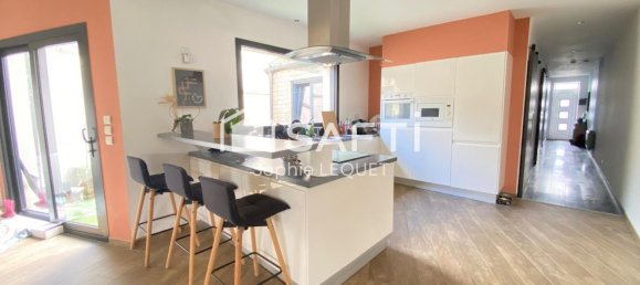 3 bedrooms House in Provin, France No. 74898 9