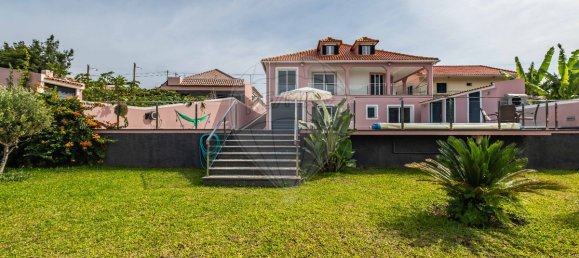 3 bedrooms House in Santana, Portugal No. 27103 45