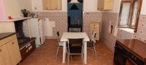 2 bedrooms House in Montefiascone, Italy No. 205981 4