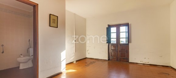 9 bedrooms House in Guimaraes, Portugal No. 33599 41