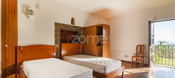 9 bedrooms House in Guimaraes, Portugal No. 33599 42