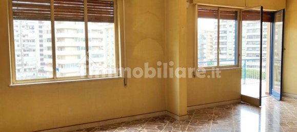 4 bedrooms Apartment in Palermo, Italy No. 347160 10