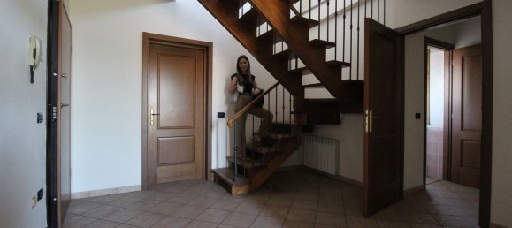 Дуплекс с 4 комнатами в Черрето Гвиди, Италия № 268933 3