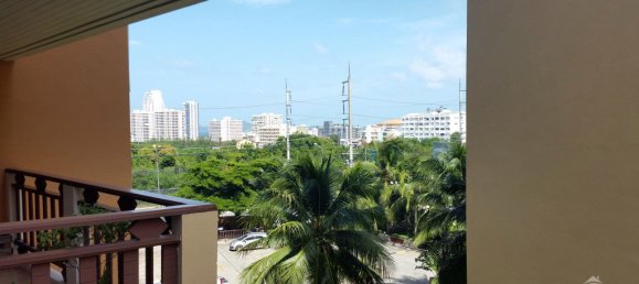 2 bedrooms Condo in Pattaya, Thailand No. 754 10