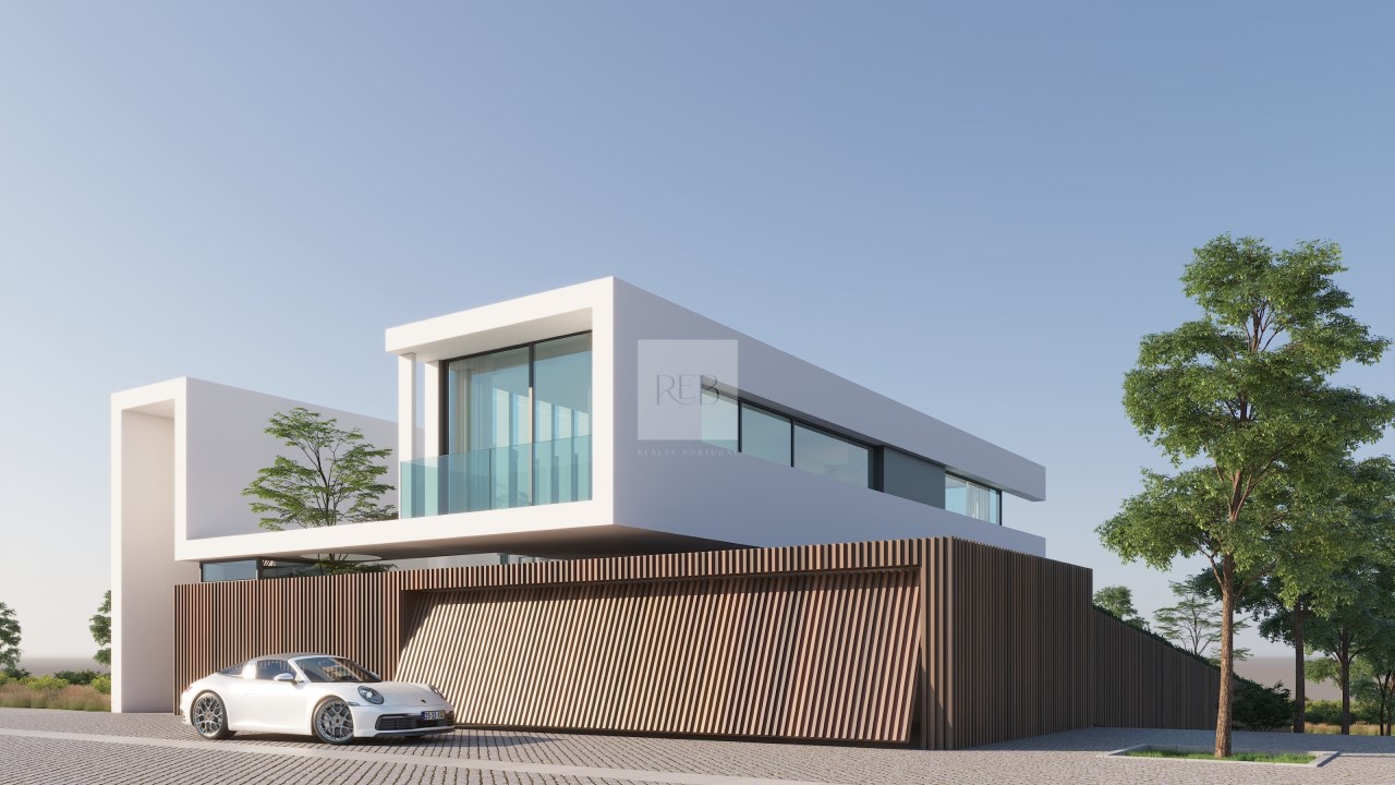 331m² Land in Vila Nova de Gaia, Portugal No. 108463