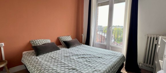 1 bedroom Apartment in Tourcoing, France No. 349124 3