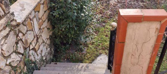 5 rooms House in Carrara, Italy No. 45788 12