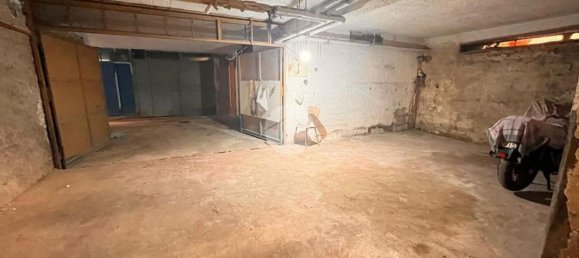 مرآب في Torre del Greco, Italy 40متر مربع رقم 185838 2