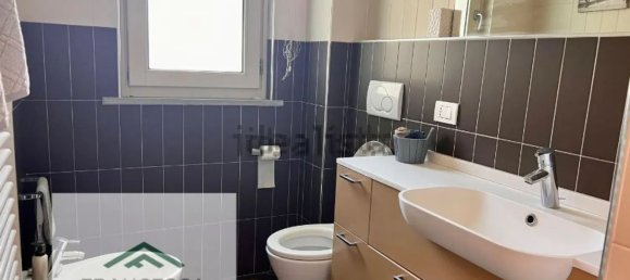 3 rooms Duplex in Livorno, Italy No. 51092 7