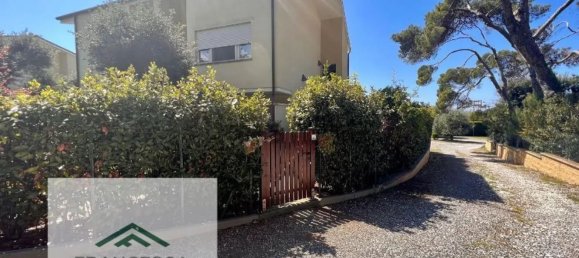 3 rooms Duplex in Livorno, Italy No. 51092 11