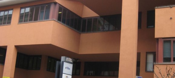 90m² Office in Forlì, Italy No. 253893 8