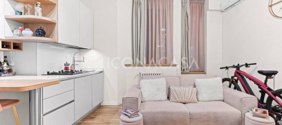 3 rooms Apartment in Milan, Italy No. 339237 5