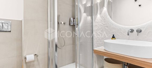 3 rooms Apartment in Milan, Italy No. 339237 14