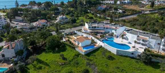 4 bedrooms House in Porches, Portugal No. 29597 31