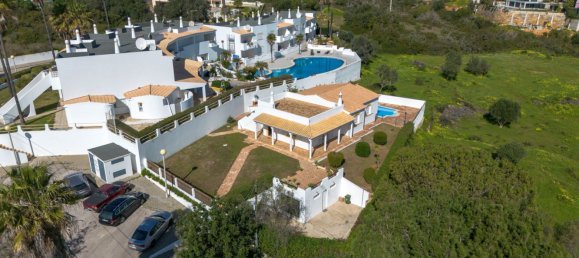 4 bedrooms House in Porches, Portugal No. 29597 30