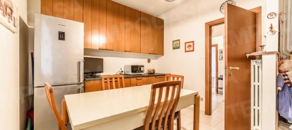 3-Zimmer Haus in Modena, Italy, Nr. 37580 27