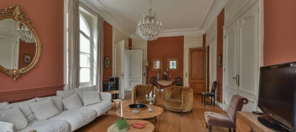 9 bedrooms Castles in Wimille, France No. 92095 4