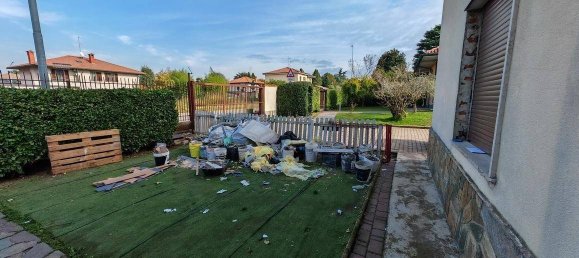 6 غرف نوم فيلا في Nerviano, Italy رقم 5868 18