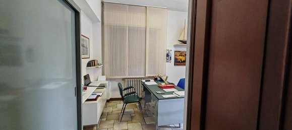 6 غرف نوم فيلا في Nerviano, Italy رقم 5868 35