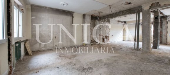 4 bedrooms Apartment in Madrid, Spain No. 85276 17