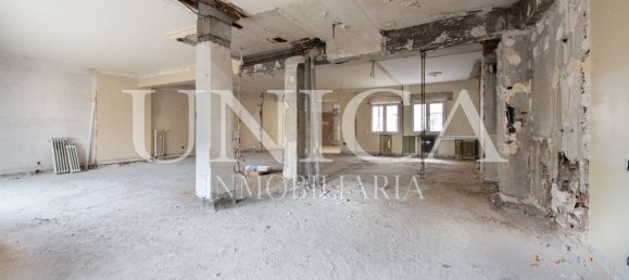 4 bedrooms Apartment in Madrid, Spain No. 85276 12