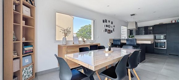 3 bedrooms House in Saint-Michel-Chef-Chef, France No. 307049 4