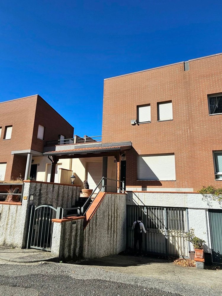 6 غرف نوم فيلا في Catanzaro, Italy رقم 363838