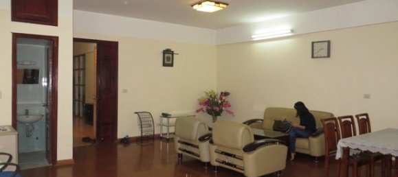 3 Schlafzimmer Wohnung in Cau Giay, Vietnam, Nr. 4436 3