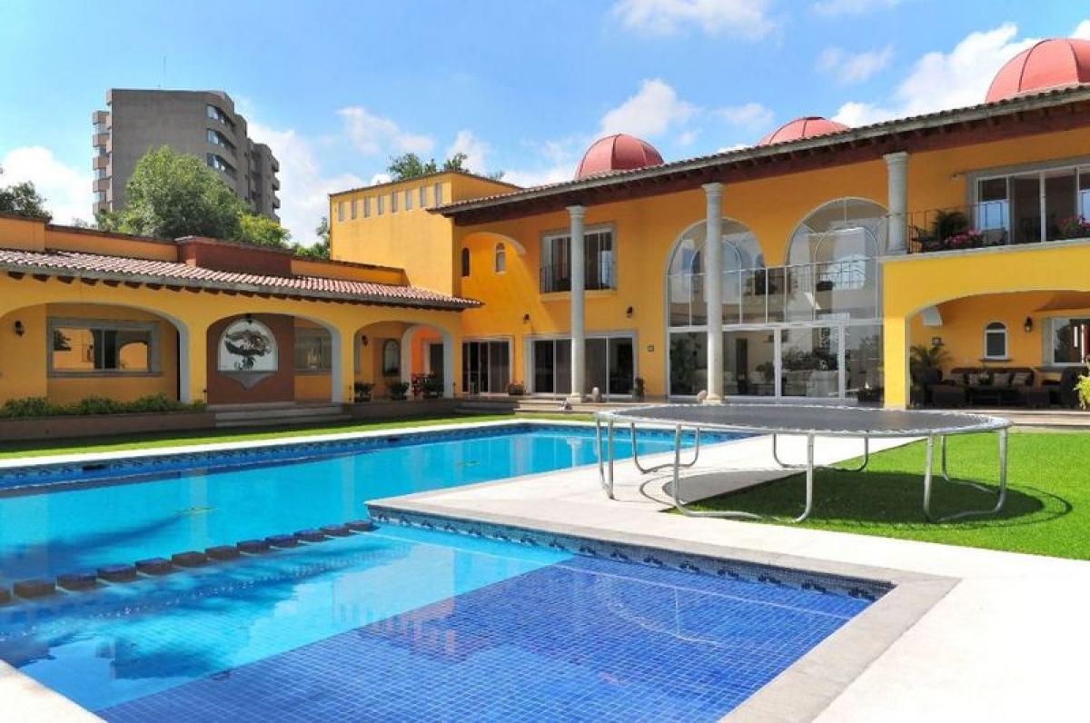 5 bedrooms House in Morelos, Mexico No. 158127