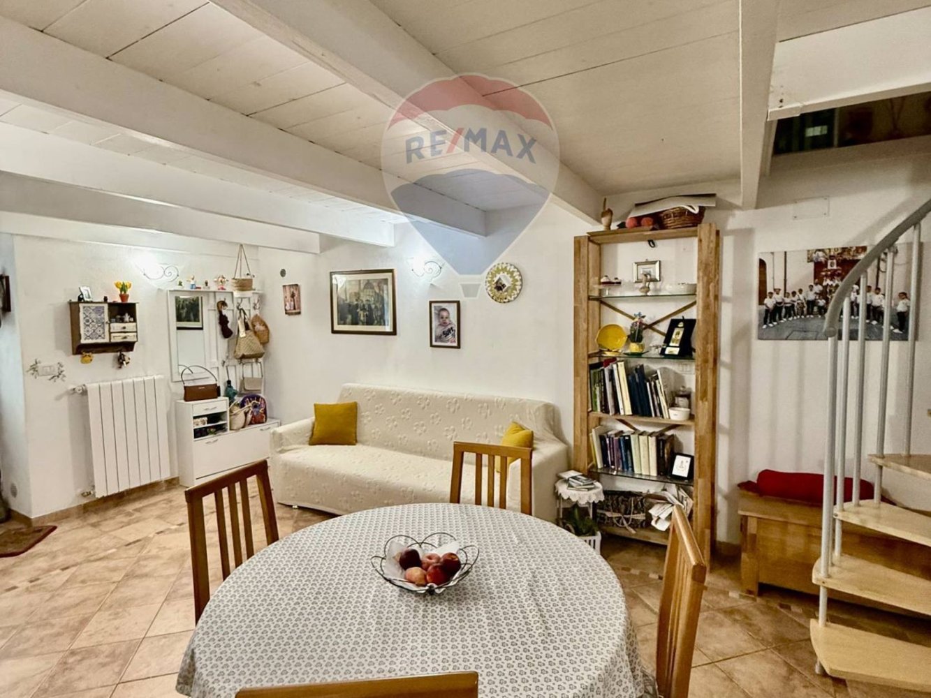 Дуплекс с 2 спальнями в Сассари, Италия № 270533