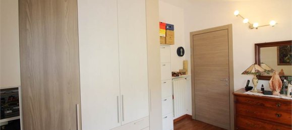 2 bedrooms Apartment in Treviglio, Italy No. 318966 18