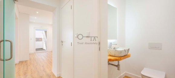 4 bedrooms House in Lisbon, Portugal No. 50785 15