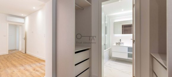 4 bedrooms House in Lisbon, Portugal No. 50785 12