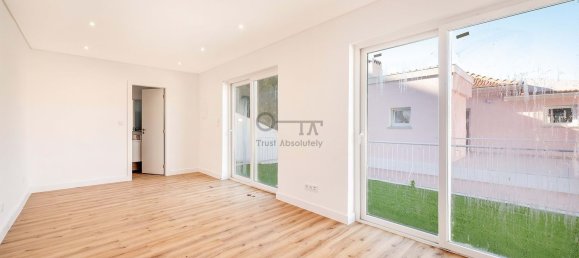 4 bedrooms House in Lisbon, Portugal No. 50785 8