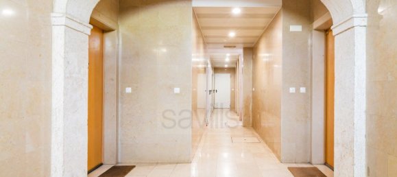 1 bedroom Apartment in Lisbon, Portugal No. 242035 2