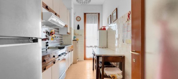1 Schlafzimmer Wohnung in Corsico, Italy, Nr. 9791 11