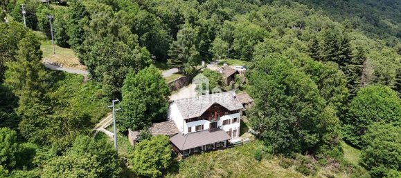 10 Schlafzimmer Gewerbliche Immobilie in Andrate, Italy, Nr. 296930 2