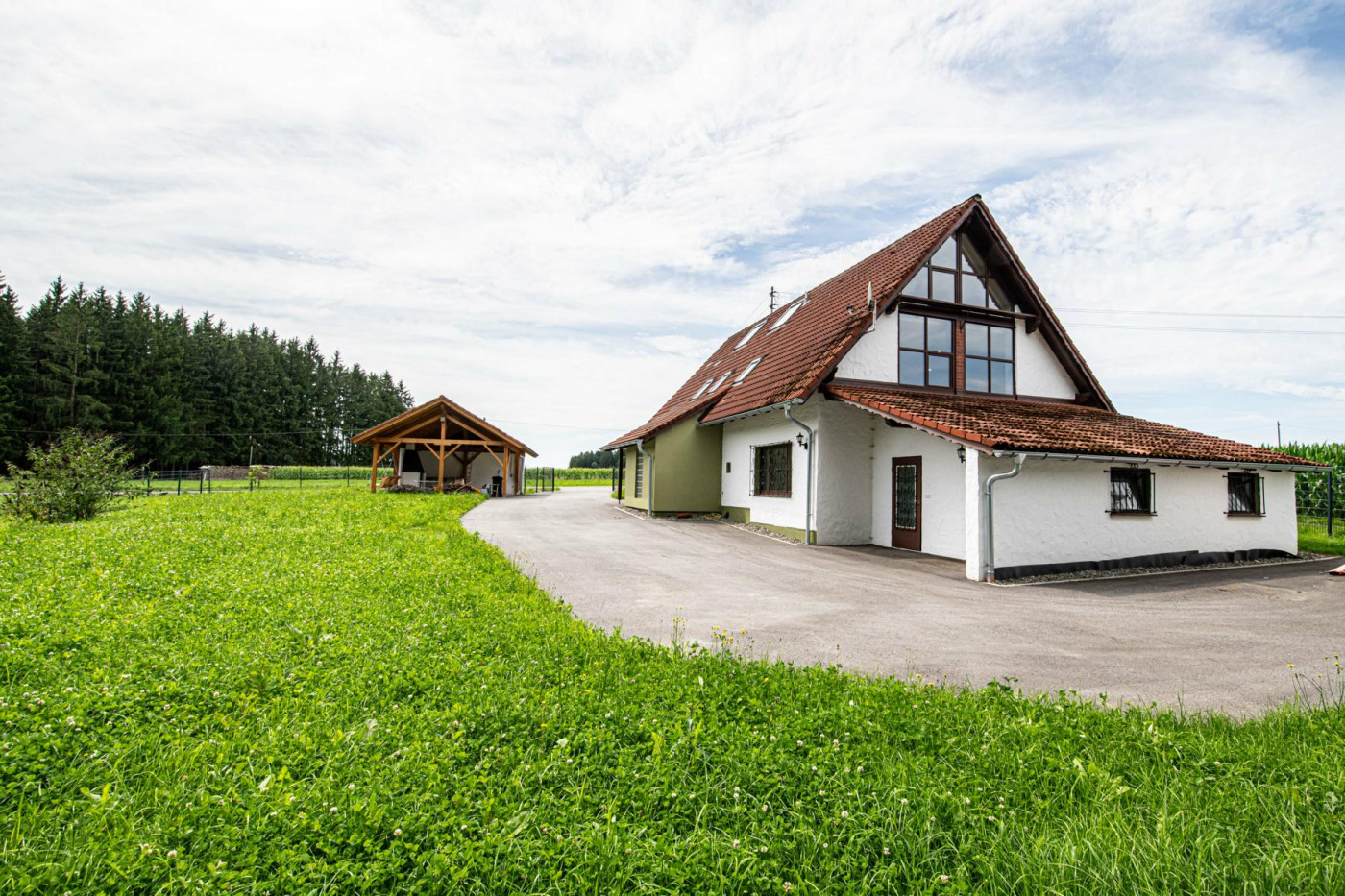 Casa de 8 divisões em Schwandorf, Germany N.º 336922