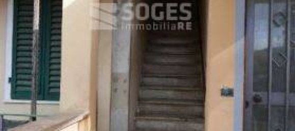 2 bedrooms Apartment in San Giovanni Valdarno, Italy No. 45300 3