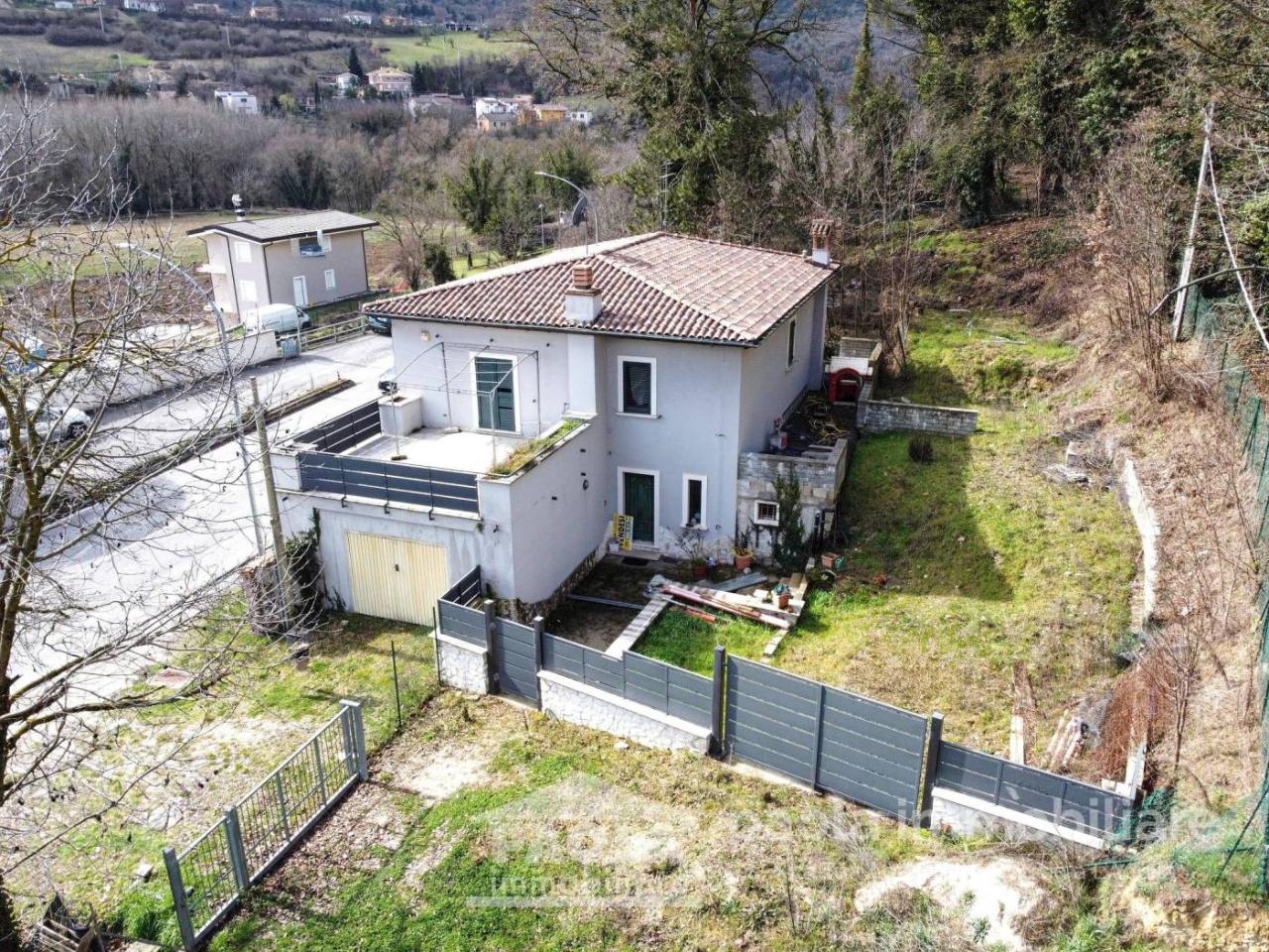 5غرفة فيلا في L'Aquila, Italy رقم 108272