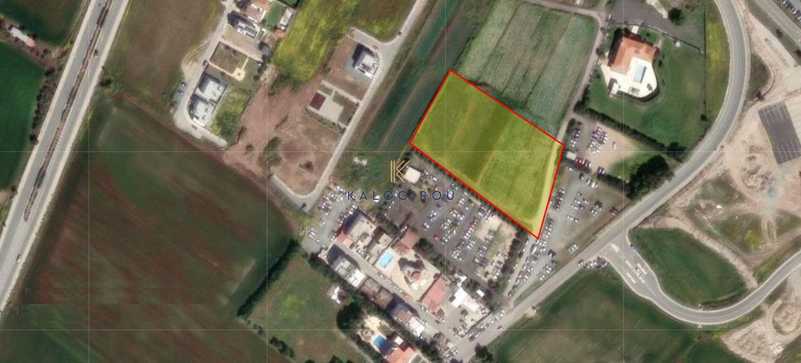 Отель, гостиница 6689м² в Дромолаксия, Кипр № 19996