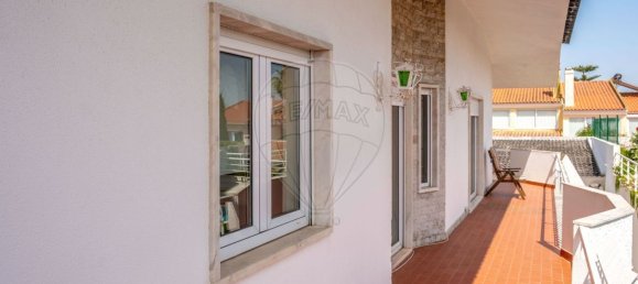 5 bedrooms House in Cascais, Portugal No. 206290 8