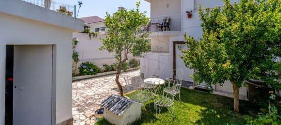 5 bedrooms House in Cascais, Portugal No. 206290 3