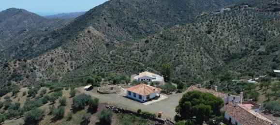 18 bedrooms Villa in Comares, Spain No. 58099 6