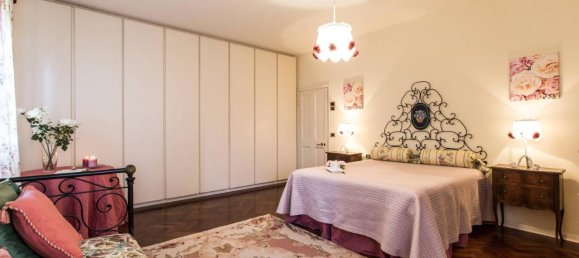 25 rooms Villa in Prato, Italy No. 159167 27