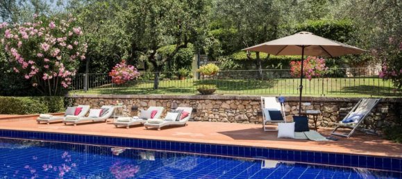 25 rooms Villa in Prato, Italy No. 159167 2