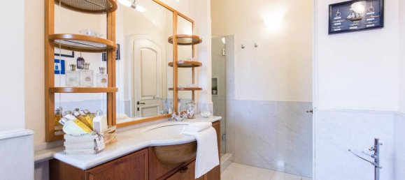 25 rooms Villa in Prato, Italy No. 159167 34
